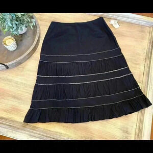 Harold’s vintage black & silver skirt- NWT - size 6